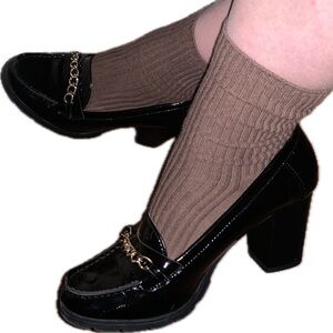 Vintage Jones New York Lug Sole Chunky Patent Faux Leather Loafer Black Heels 8